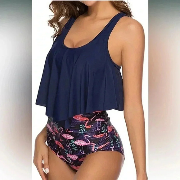 (37) NWT  two piece swimsuit - Picture 1 of 3